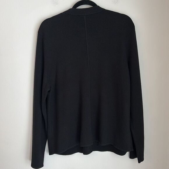 Talbot’s Women Black knit 100% merino wool jacket Gold Buttons Classic XL NWT! - Picture 9 of 9